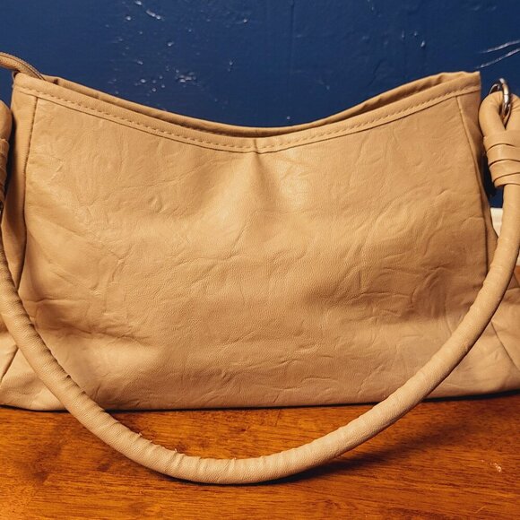 Rosetti ~ Beige/Cream ~ Leather ~ Shoulder Bag ~Excellent Condition - Picture 3 of 6